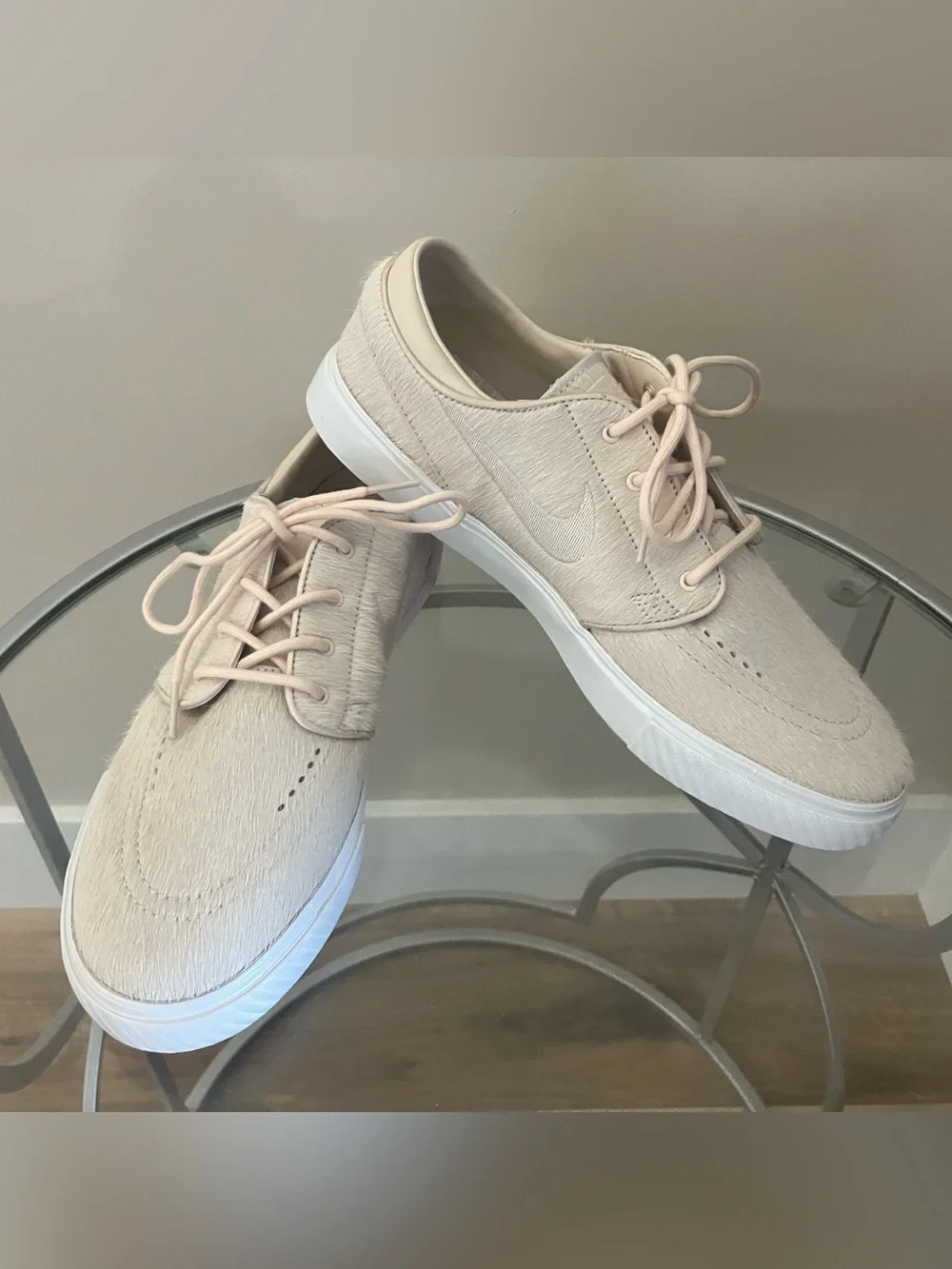 Nike very rare